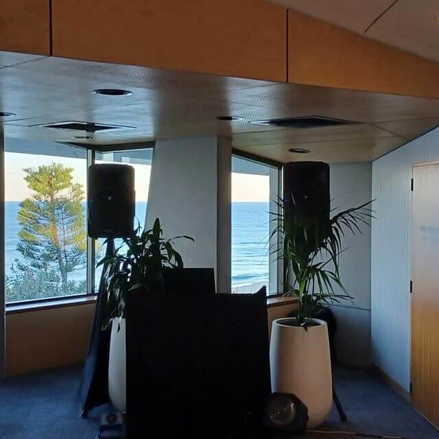 Elite Sounds at Sunshine Beach Surf Club